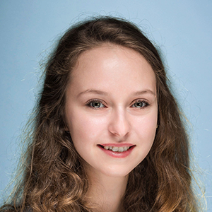 Porträtbild Tamara Torner.